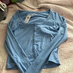 blue hollister long sleeve